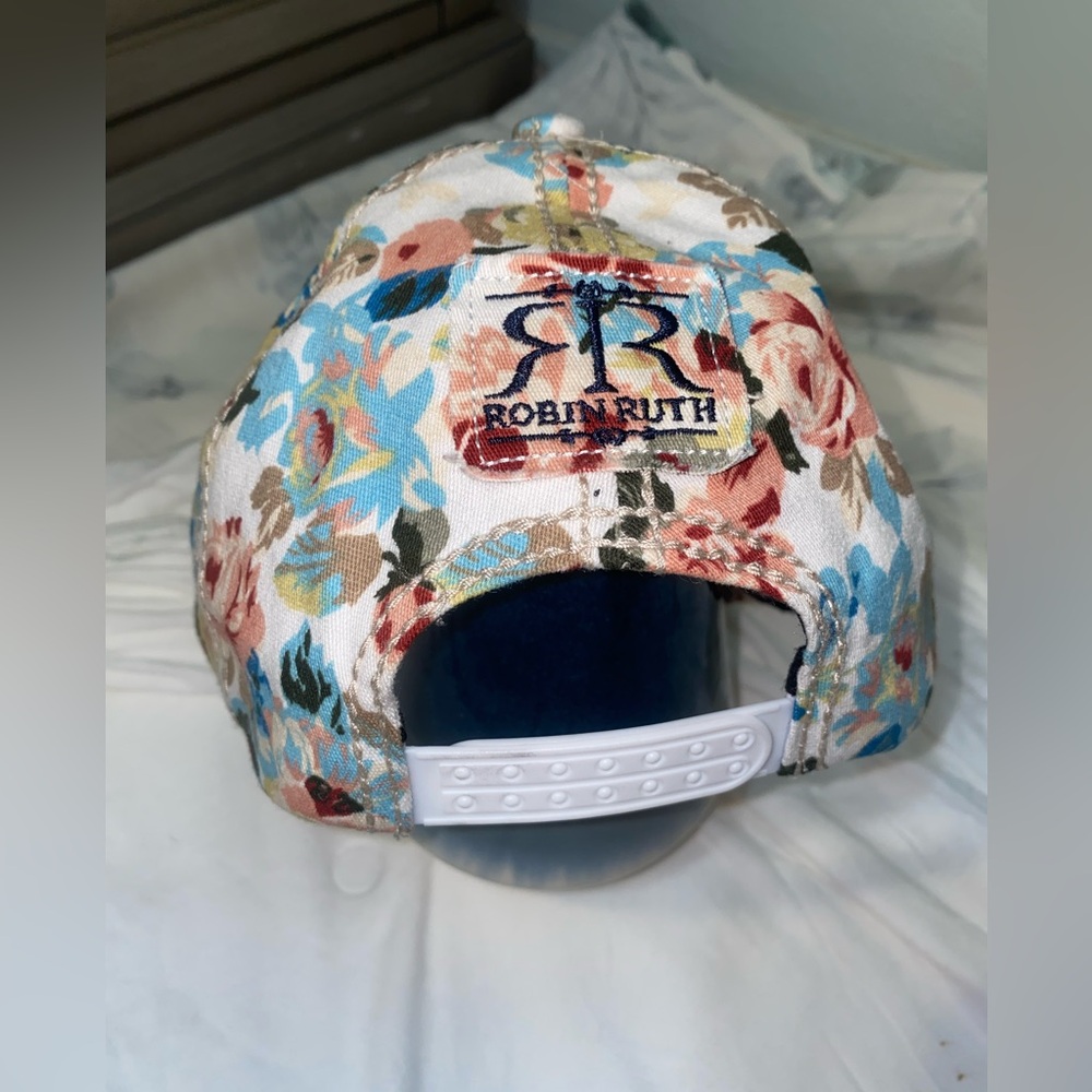 Robin‎ Ruth Chicago Baseball Cap-OS-Floral - Picture 4 of 9